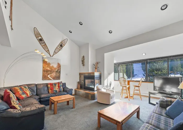 Cj404 Copper Junction Apartment